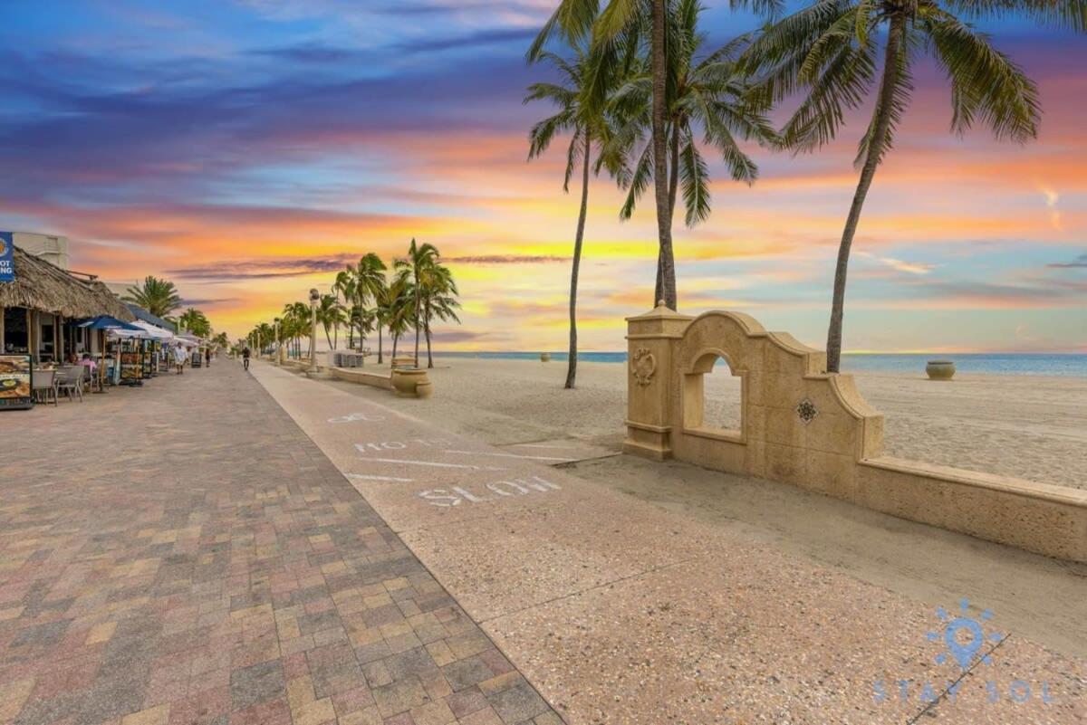 Best Stay - Rooftop Pool & Hot Tub - Hollywood Beach Экстерьер фото